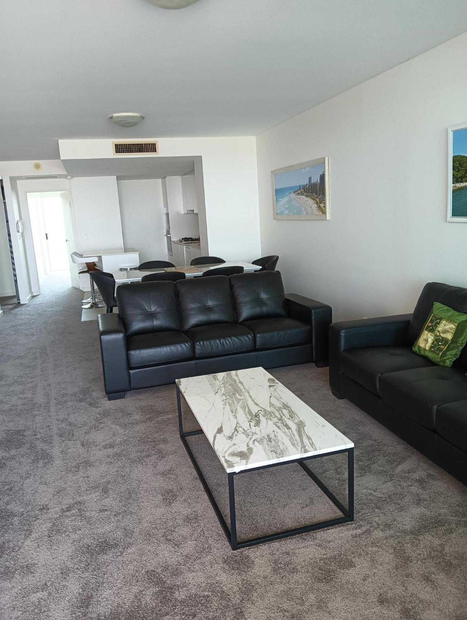 Kirra Surf Apartments Голд-Кост Экстерьер фото