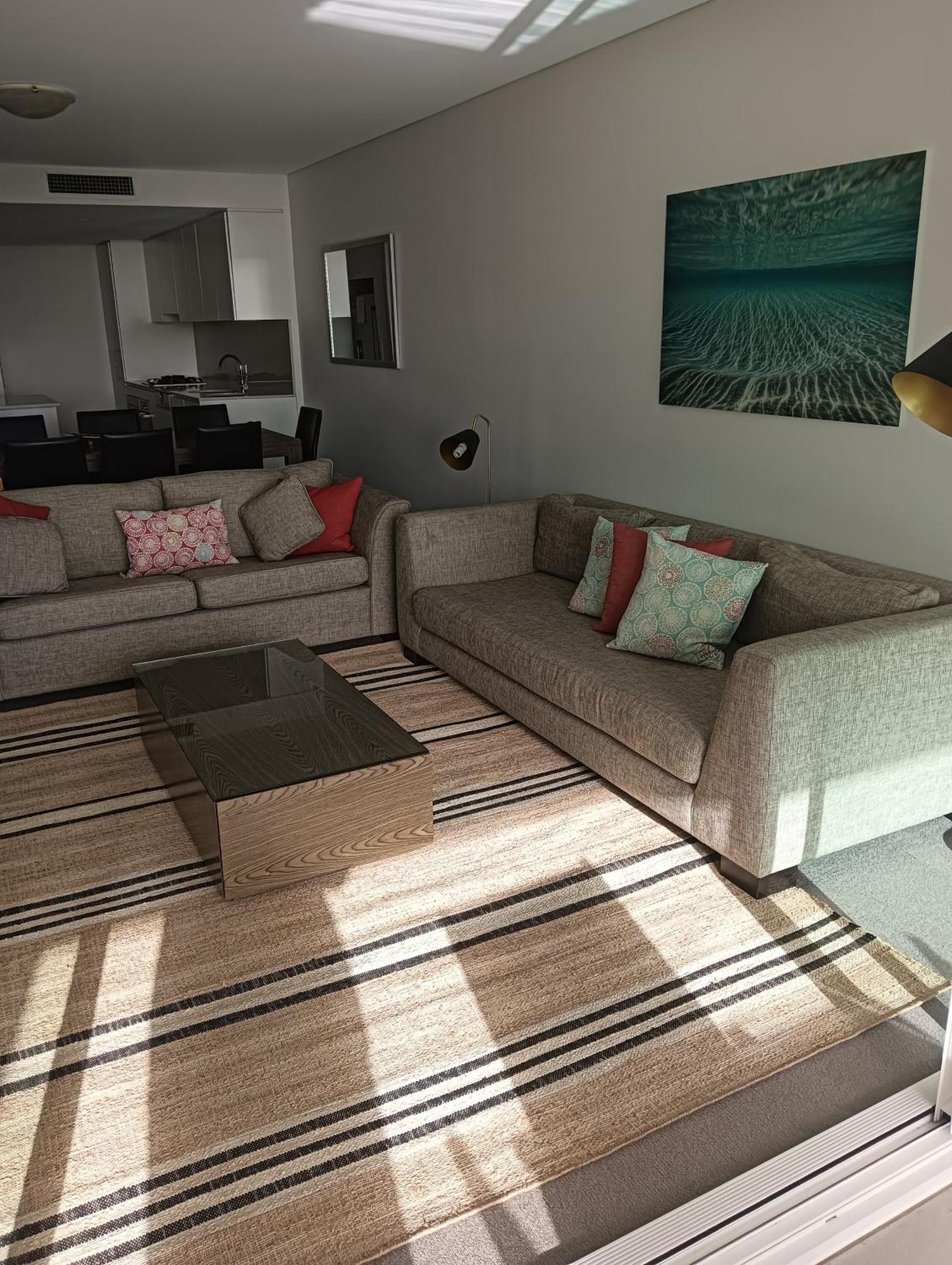 Kirra Surf Apartments Голд-Кост Экстерьер фото